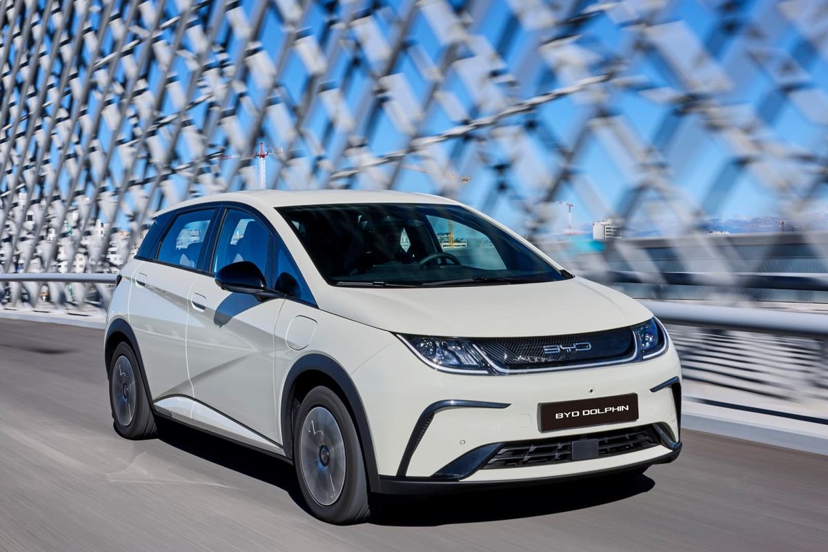 BYD Dolphin Mobil Listrik Inovatif Ramah Lingkungan