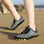 Sepatu Air Multifungsi Terbaik untuk Segala Aktivitas Air