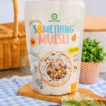 Something Muesli Original: Sarapan Sehat Penuh Energi, 500gr